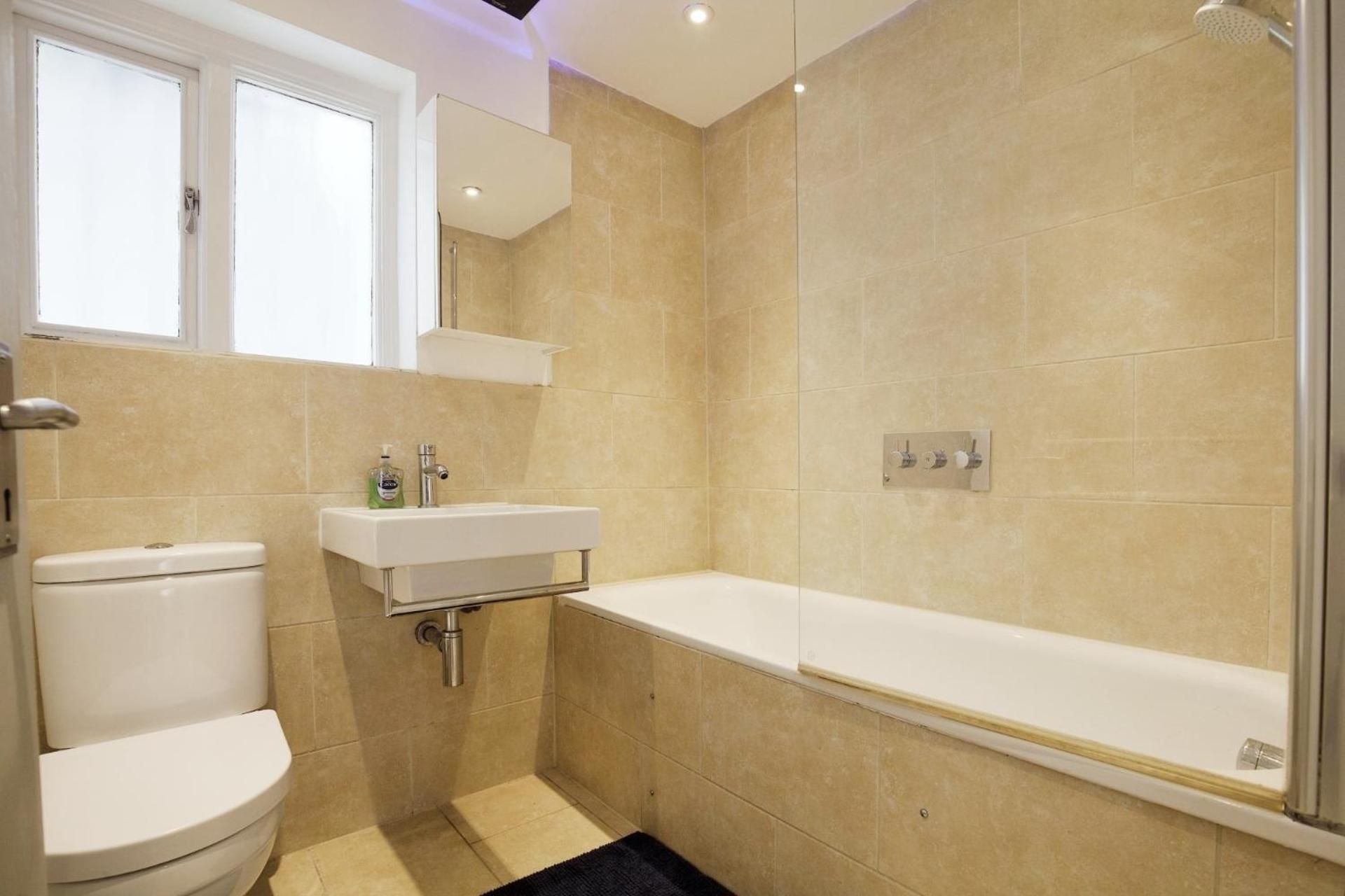 Well Located South Kensington Flat * Londen